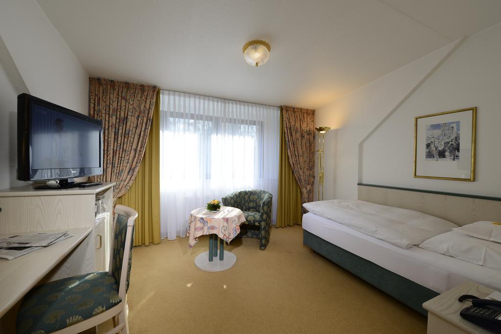 Hotel Spiegel Cologne Extérieur photo