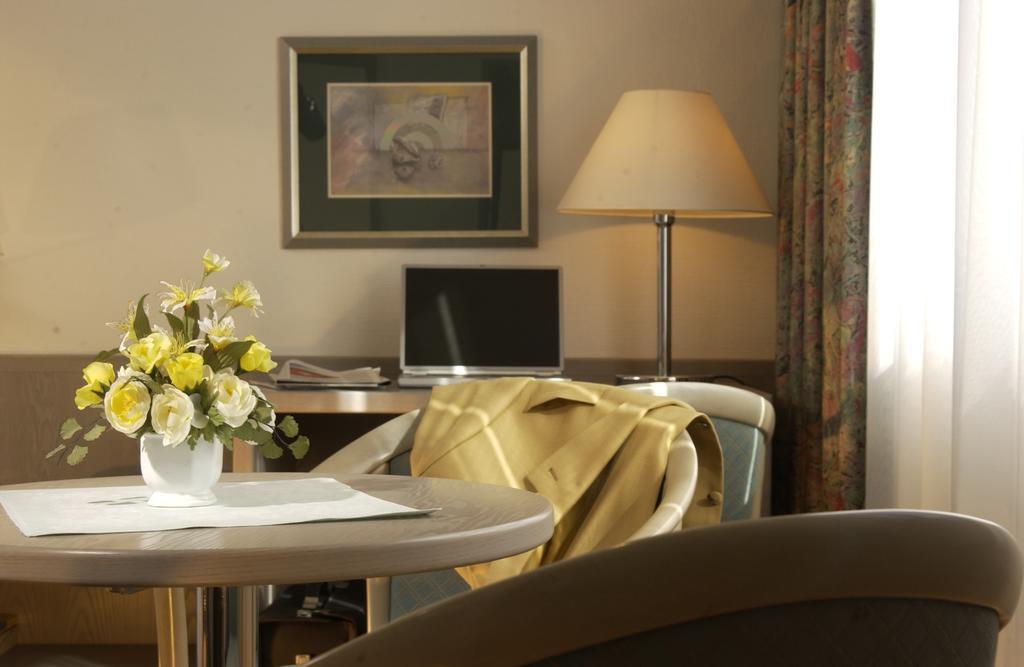 Hotel Spiegel Cologne Extérieur photo